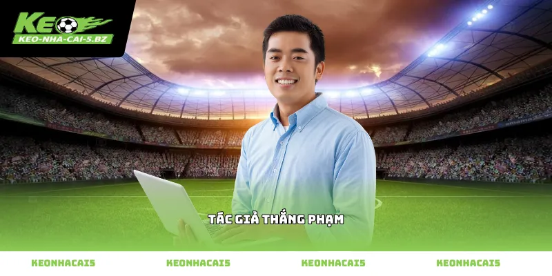 Tác giả Thắng Phạm đang nghiên cứu dữ liệu bóng đá